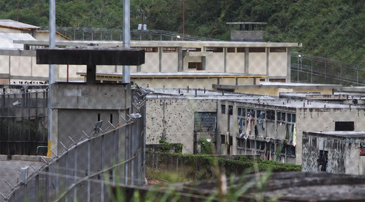 Presos políticos salen de la cárcel El Rodeo I sin libertad plena