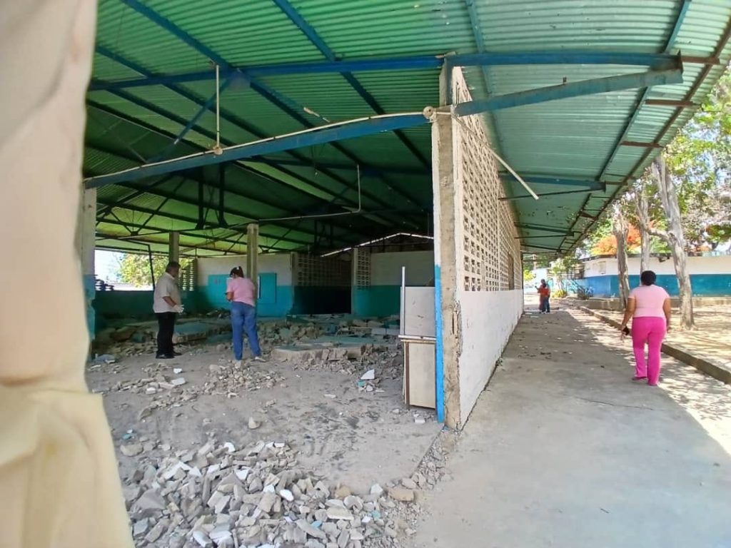 Educadores manifestaron su preocupación por estado de planteles a semanas del inicio de clases