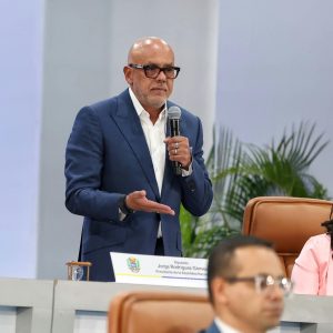 Jorge Rodríguez: "Mediación noruega para diálogos no sirve para nada"
