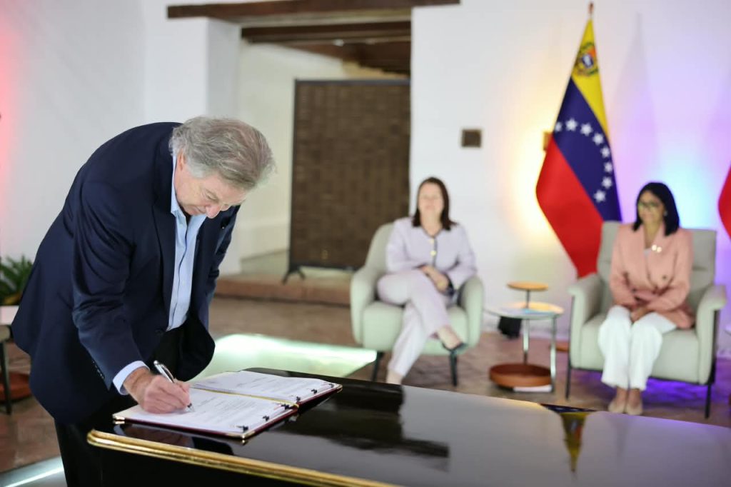 Colombiana GeoPark y Venezuela firman contrato para operar un bloque petrolero por 25 años