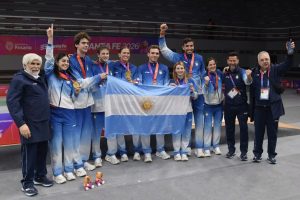 Argentina brilla en oro para estirar su ventaja sobre Colombia en el segundo lugar