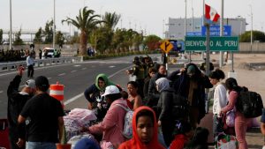 Ministro de Perú anticipa acuerdos para deportar a venezolanos irregulares en barco